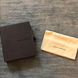 Louis Vuitton box